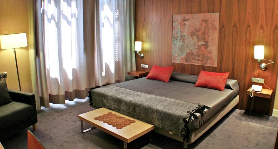 Hotel Sant Roc Solsona Εξωτερικό φωτογραφία