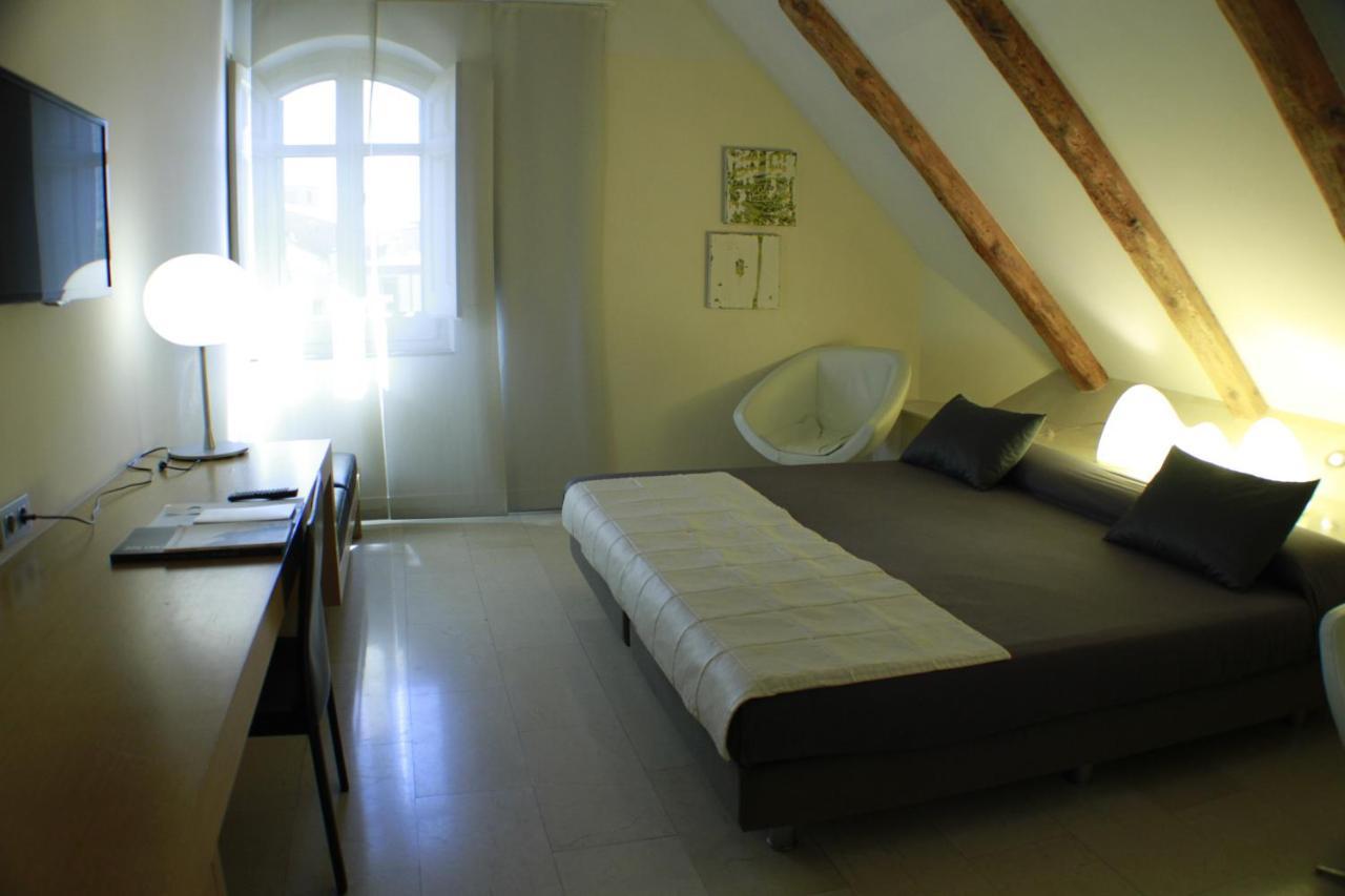 Hotel Sant Roc Solsona Εξωτερικό φωτογραφία