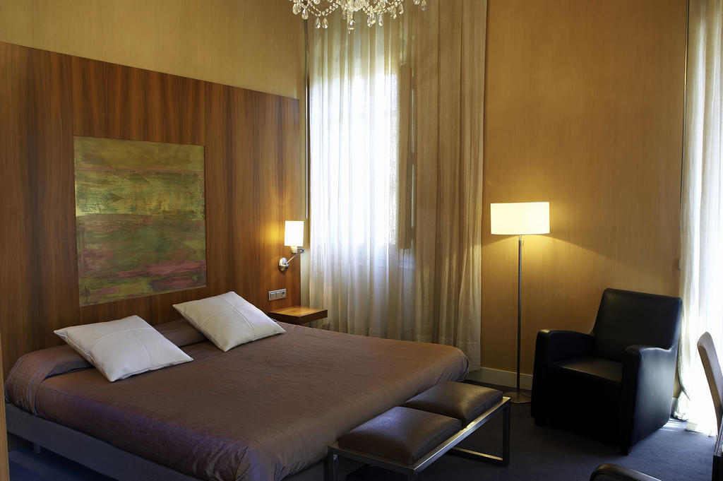 Hotel Sant Roc Solsona Εξωτερικό φωτογραφία